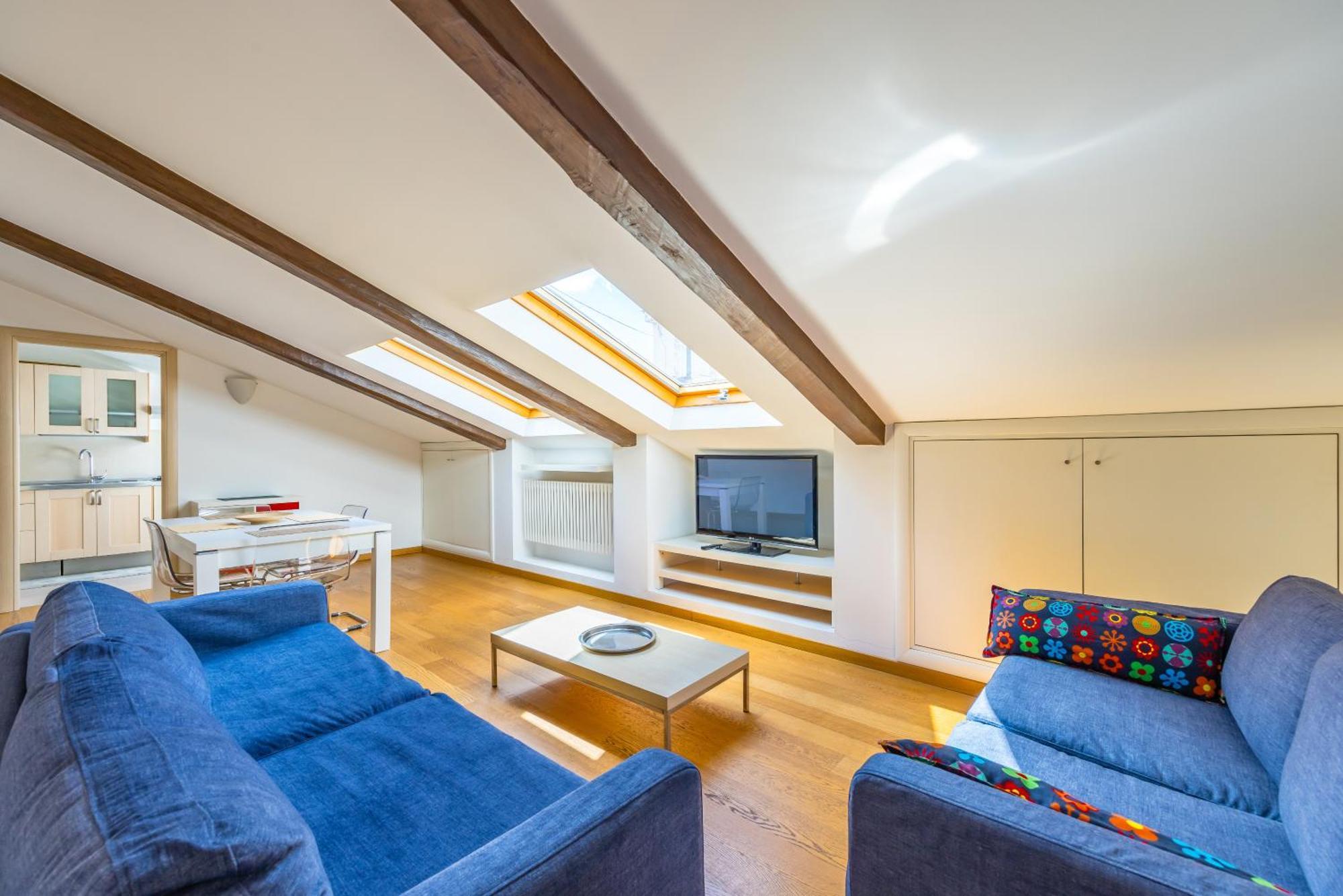 Duomo Grand Family Loft Apartment *