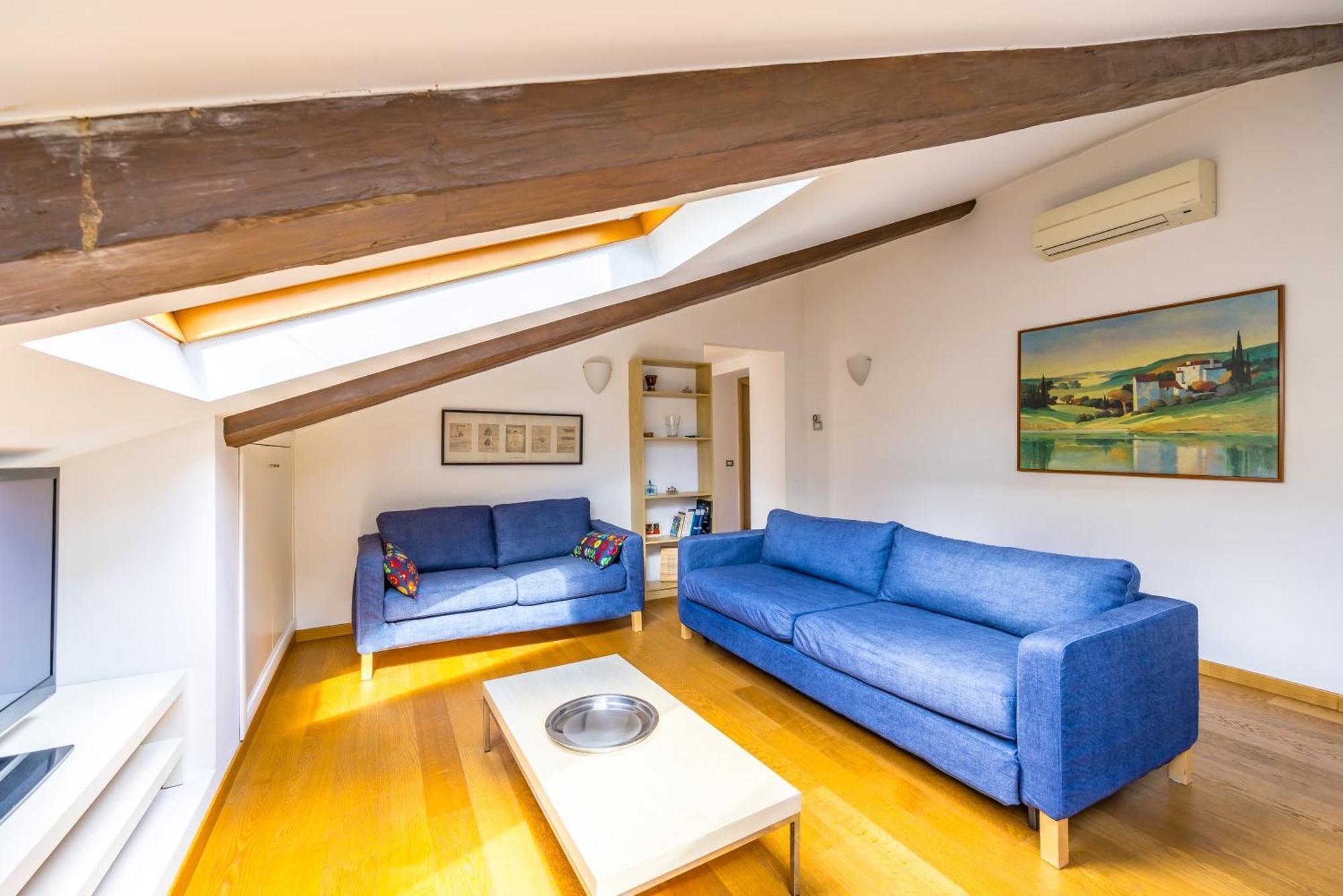 Duomo Grand Family Loft Apartment Naples
